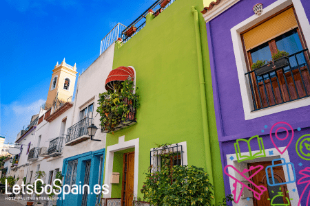 In the colourfull streets of Calpe you can relax after a day of work.